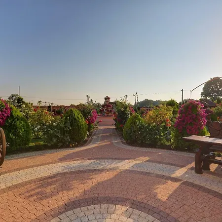 Mario Отель Зегрже